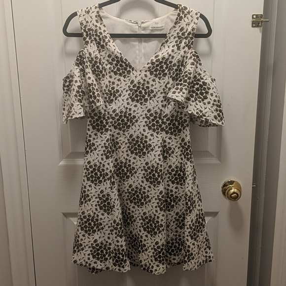 Club Monaco Dress Size 0 - Picture 1 of 2